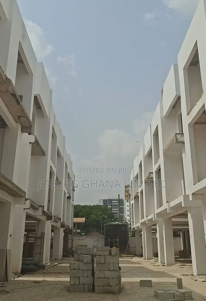 2bdrm Apartment in Ring Way Estate, Stadium Area for sale