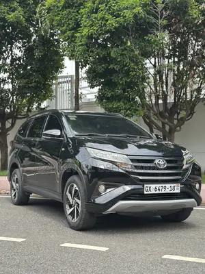 Toyota Rush 1.5 AWD 2018 Black