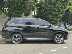 Toyota Rush 1.5 AWD 2018 Black
