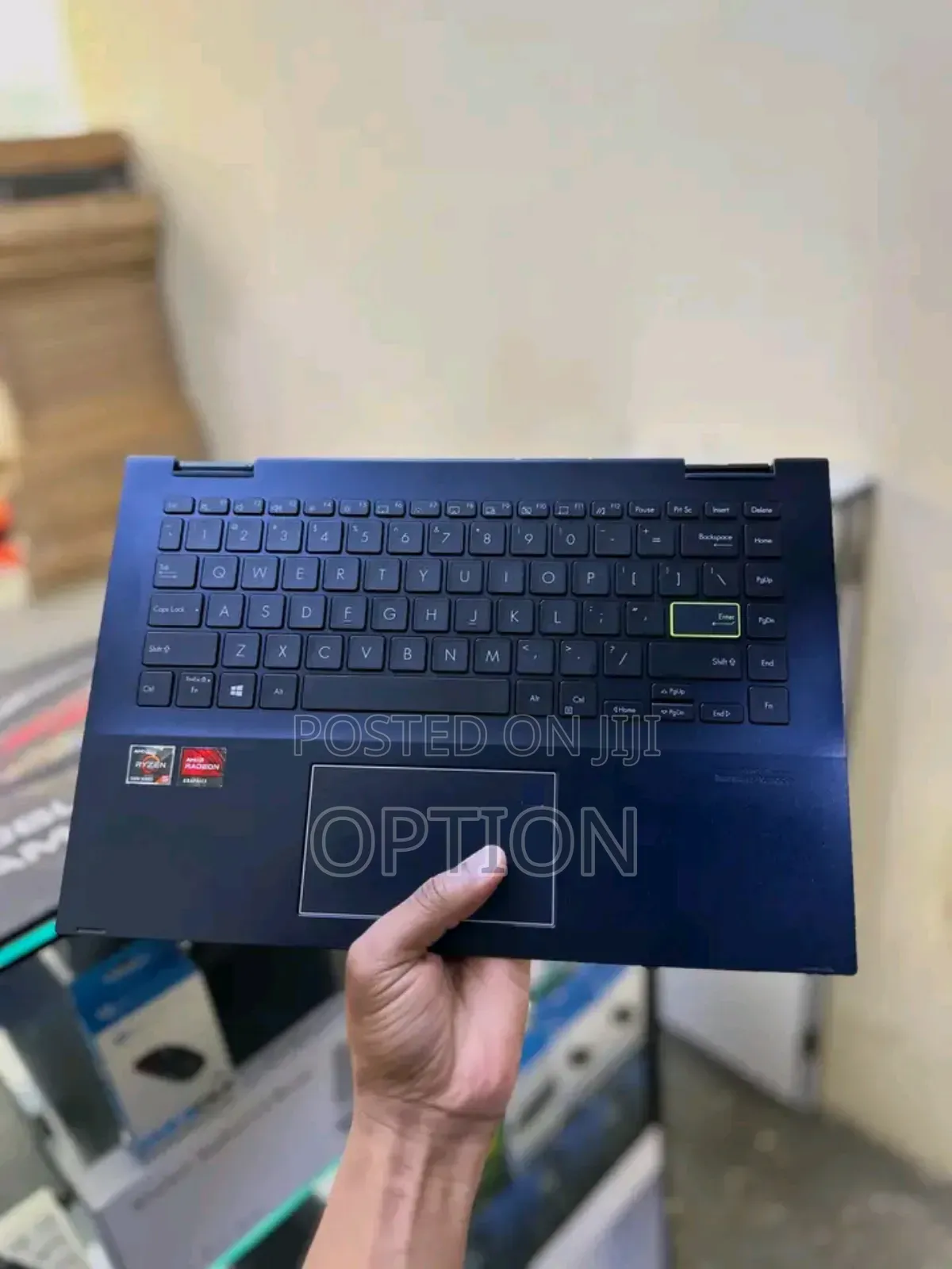 New Laptop Asus Vivobook 14 16GB AMD Ryzen 5 SSD 512GB