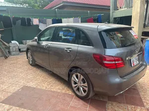 Mercedes-Benz B-Class 2017 Gray