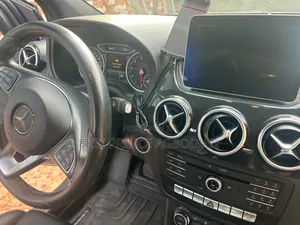 Mercedes-Benz B-Class 2017 Gray