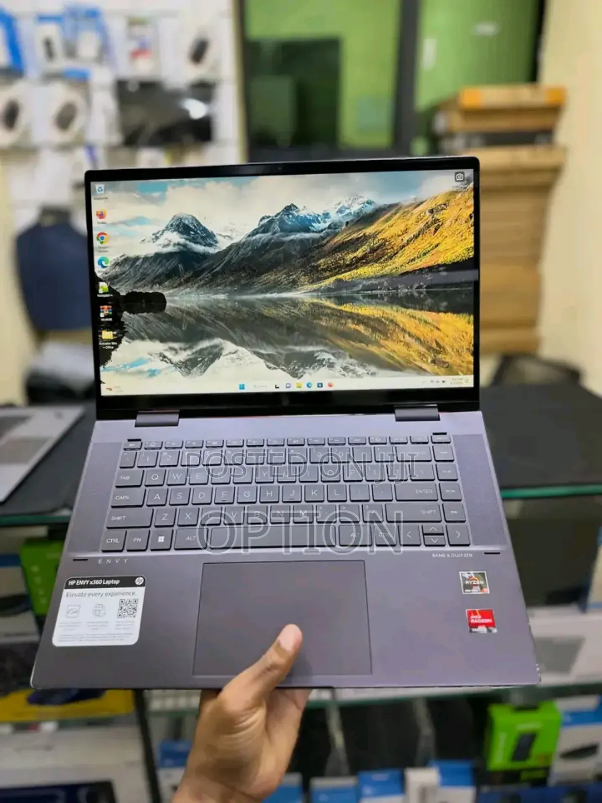 New Laptop HP Envy 13 16GB AMD Ryzen 5 SSD 512GB