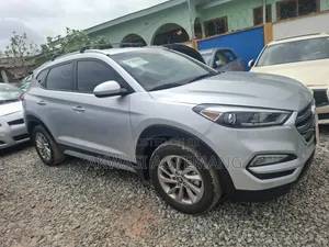 Hyundai Tucson 2017 Silver