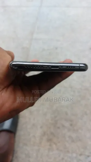Apple iPhone 11 Pro Max 64 GB Gray
