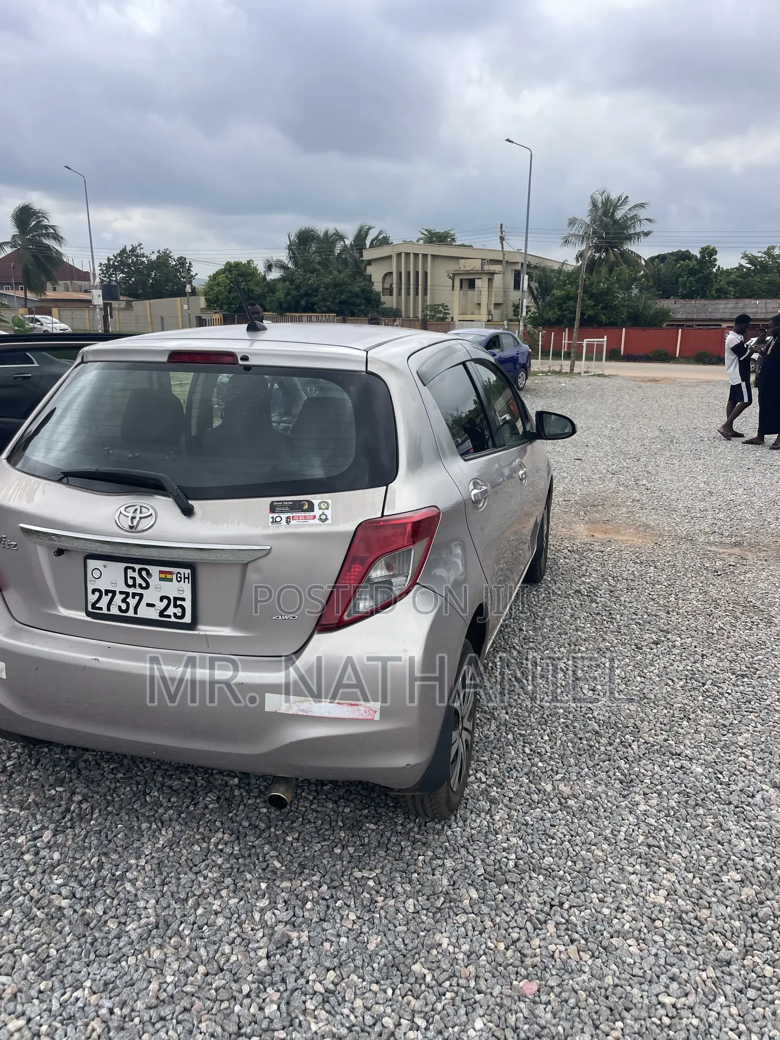 Toyota Vitz 2013 Gray