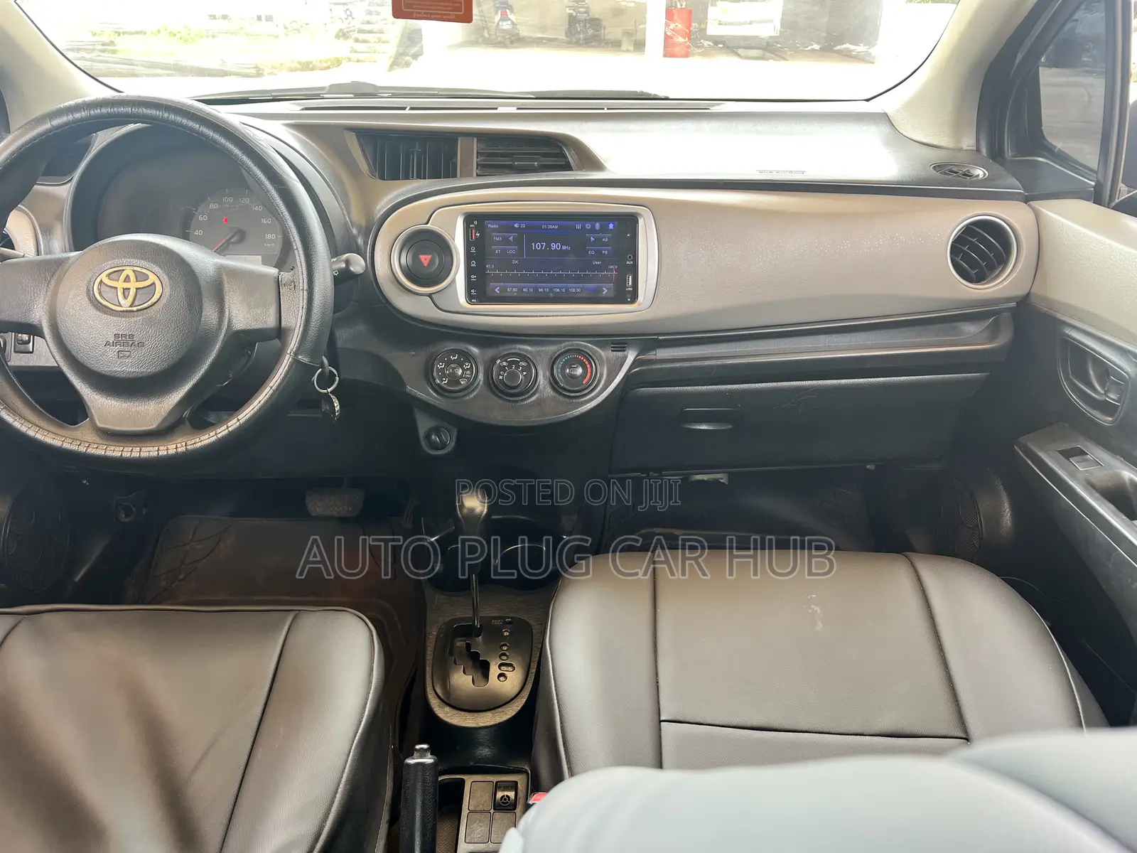 Toyota Vitz 2012 Gray