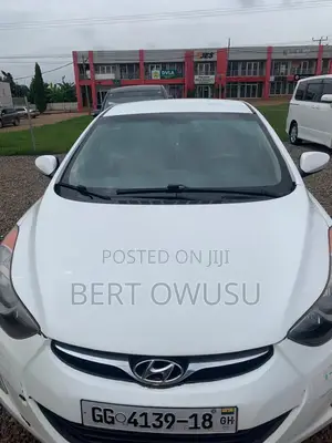 Hyundai Elantra 2013 White