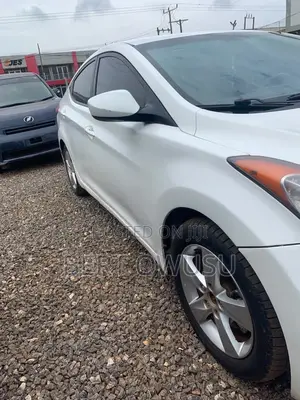 Hyundai Elantra 2013 White
