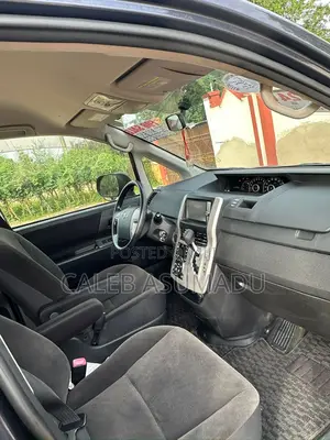 Toyota Voxy 2011 Black