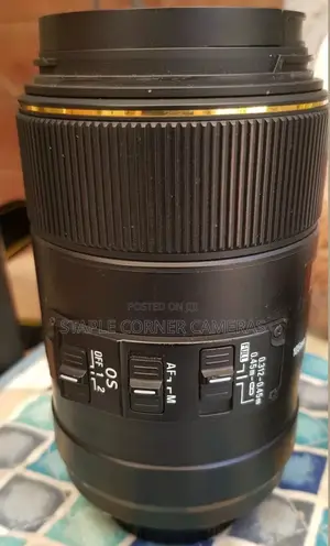 Sigma EX 105mm F/2.8 OS HSM Dg Lens