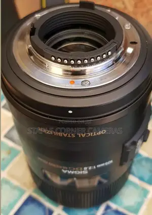 Sigma EX 105mm F/2.8 OS HSM Dg Lens