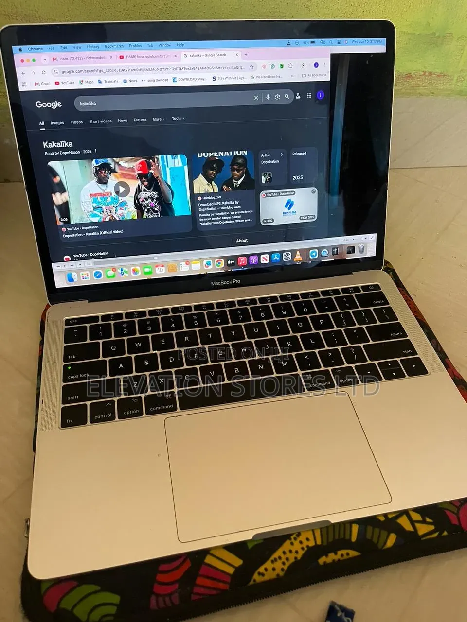 Laptop Apple MacBook Pro 2017 8GB Intel Core i5 SSD 512GB