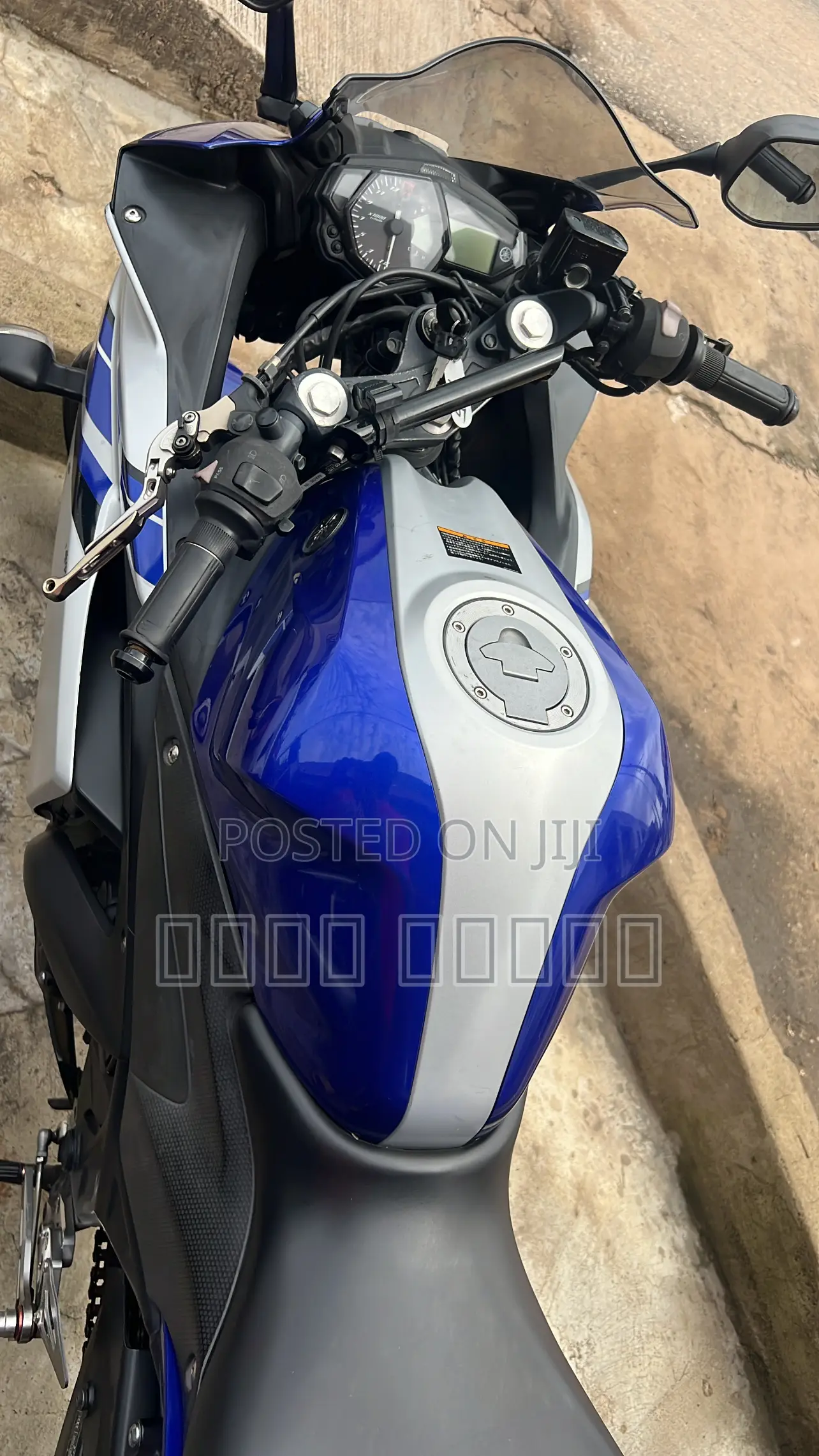 Honda CBR 2015 Blue