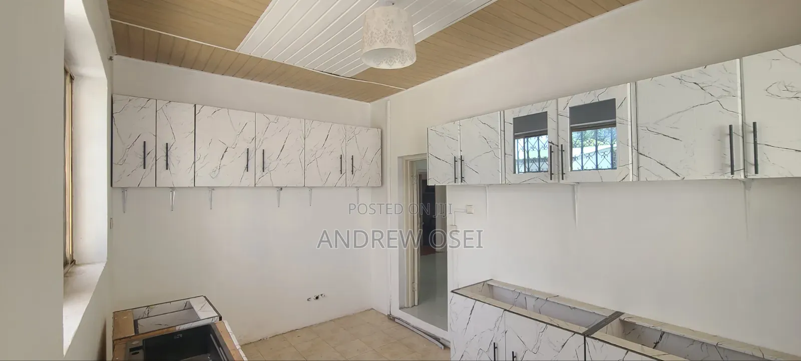 5bdrm House in Labone, Accra Metropolitan for rent
