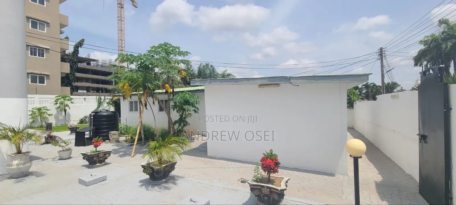 5bdrm House in Labone, Accra Metropolitan for rent