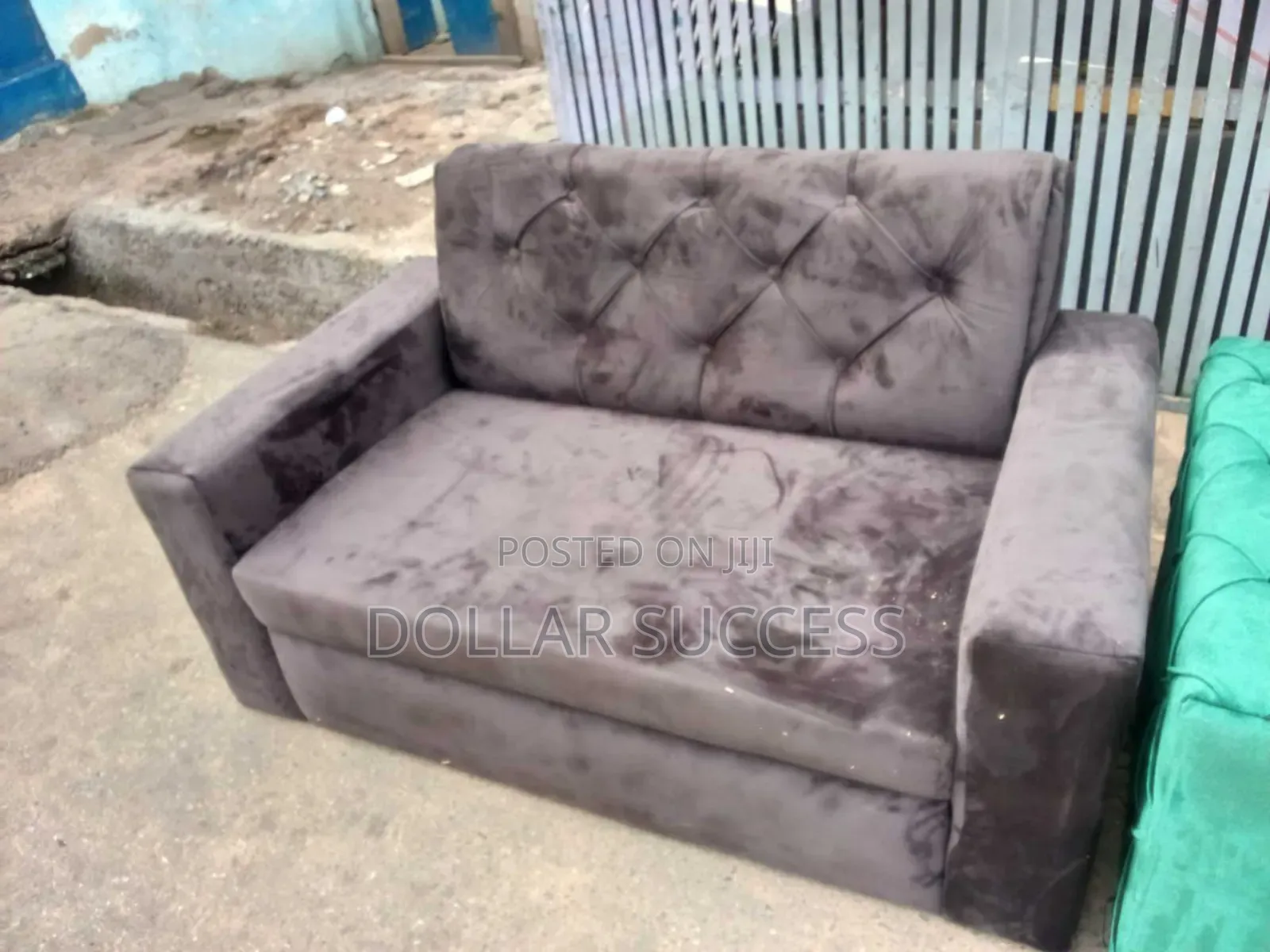 Available 2 in 1 Sofa