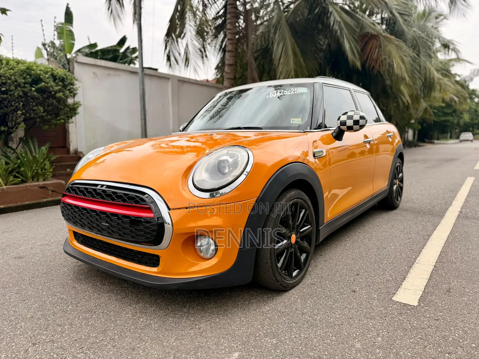 Mini Cooper 2016 Orange