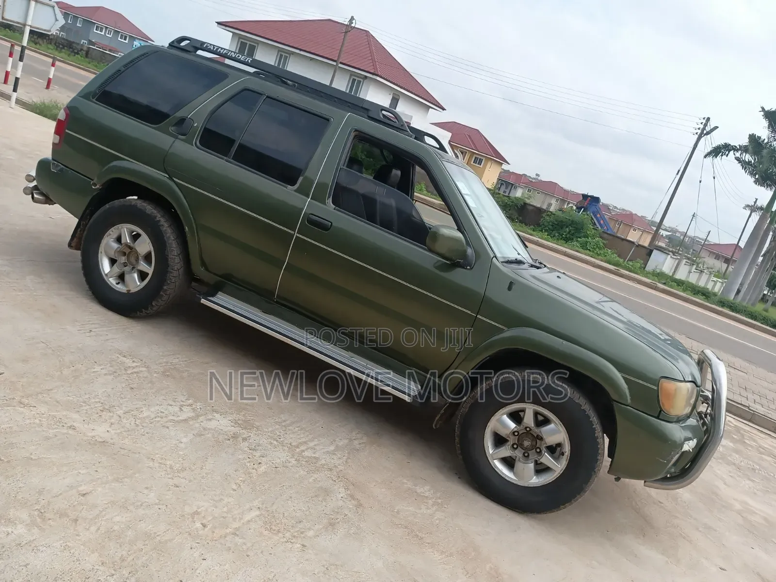 Nissan Pathfinder 2004 Green