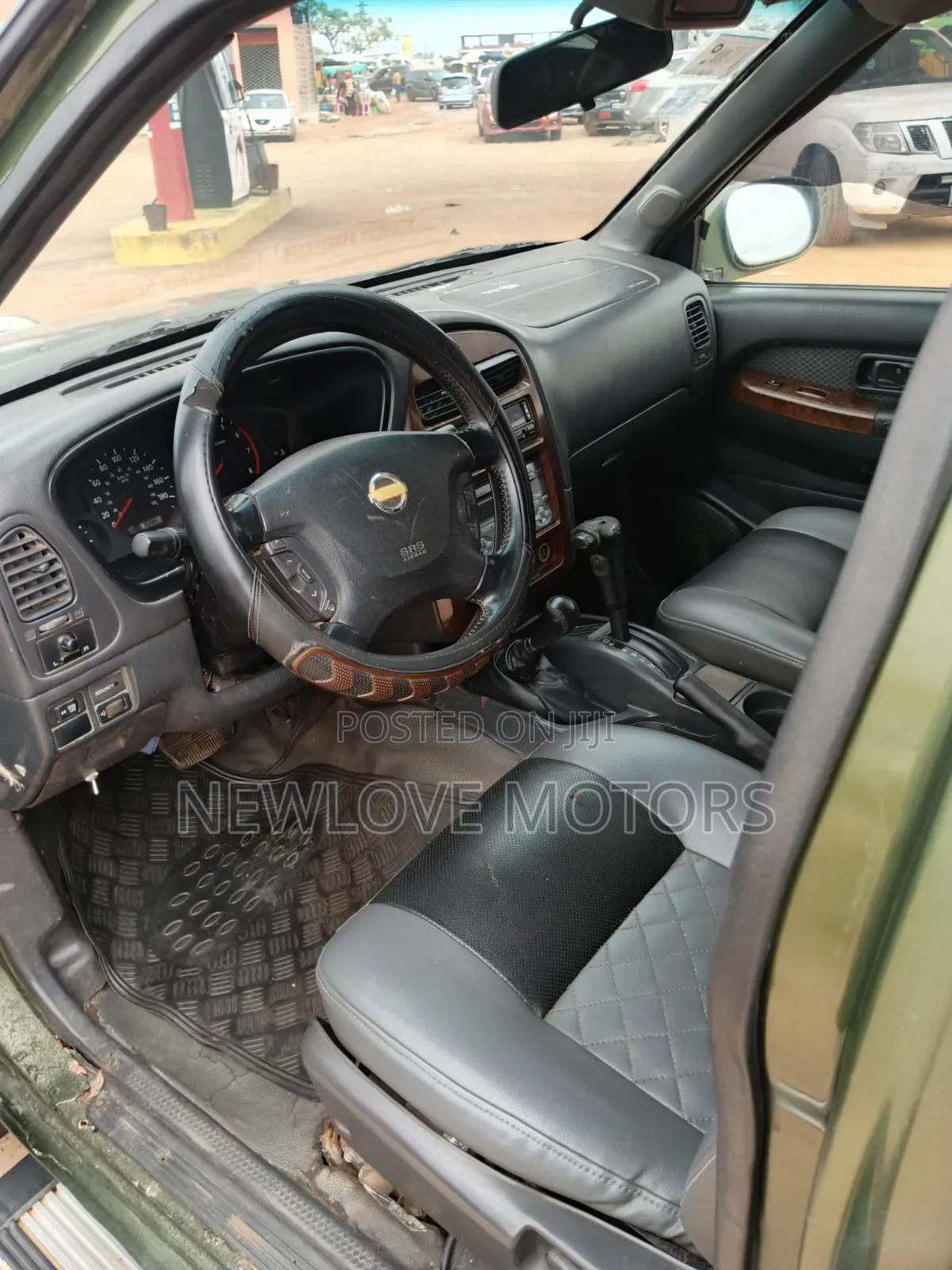 Nissan Pathfinder 2004 Green