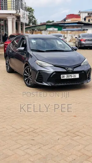 Toyota Corolla S 4dr Sedan (1.8L 4cyl CVT) 2016 Gray