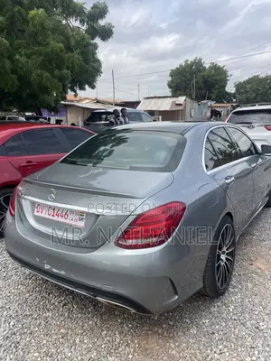 Mercedes-Benz C300 2015 Silver