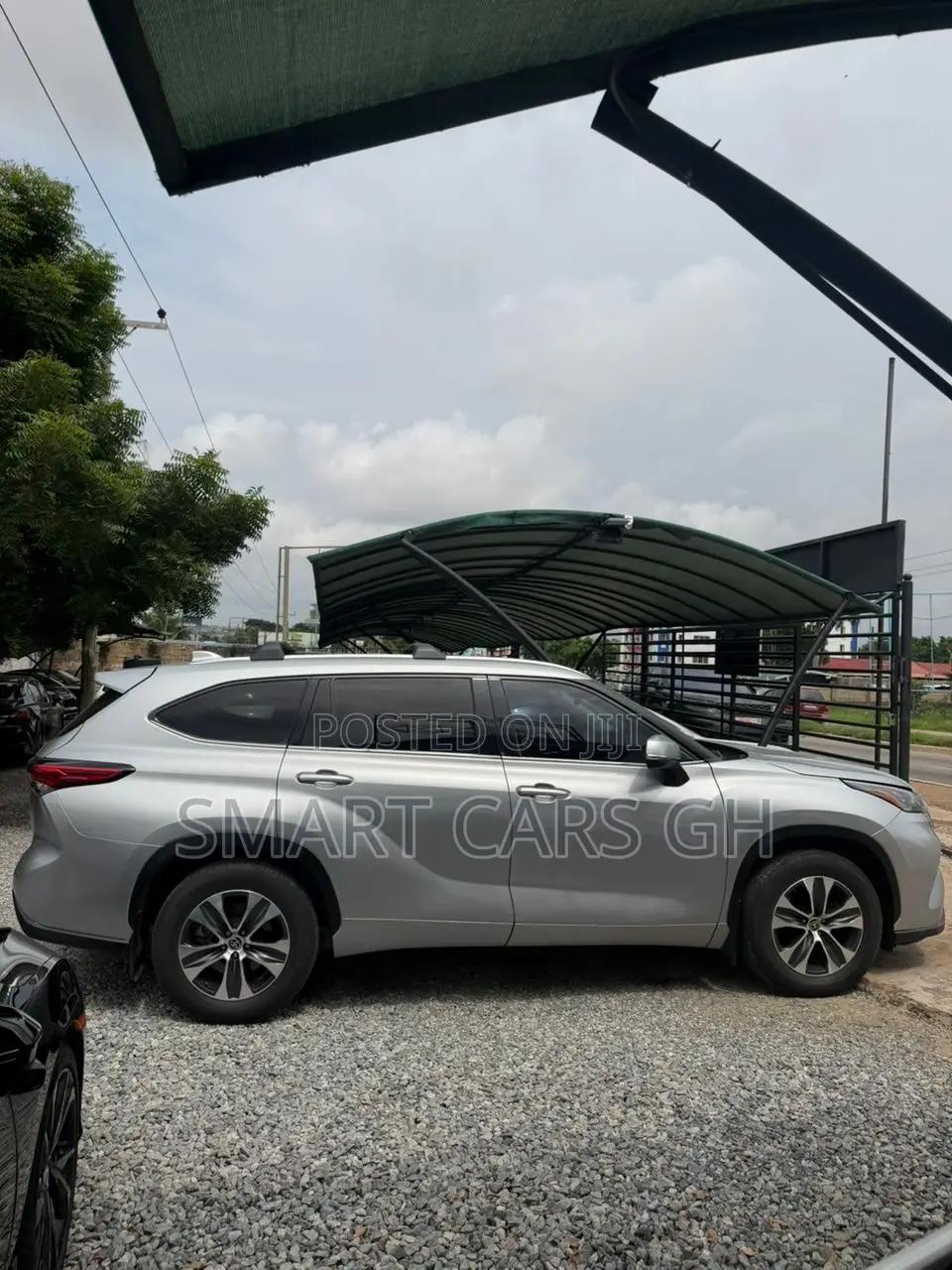 Toyota Highlander XLE 2022 Silver