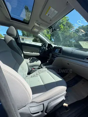 Hyundai Elantra SE 2018 Blue