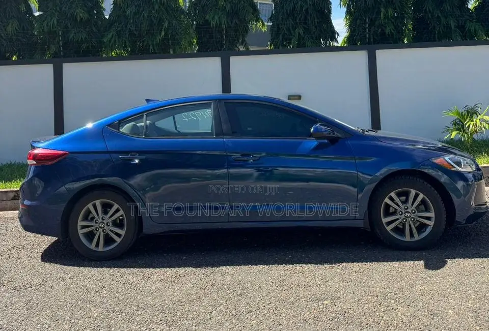 Hyundai Elantra SE 2018 Blue