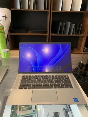 Laptop Dell Latitude 9520 16GB Intel Core i7 SSD 256GB