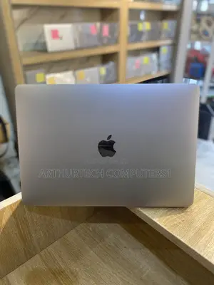 Laptop Apple MacBook Pro 2020 8GB Apple M1 Pro SSD 256GB