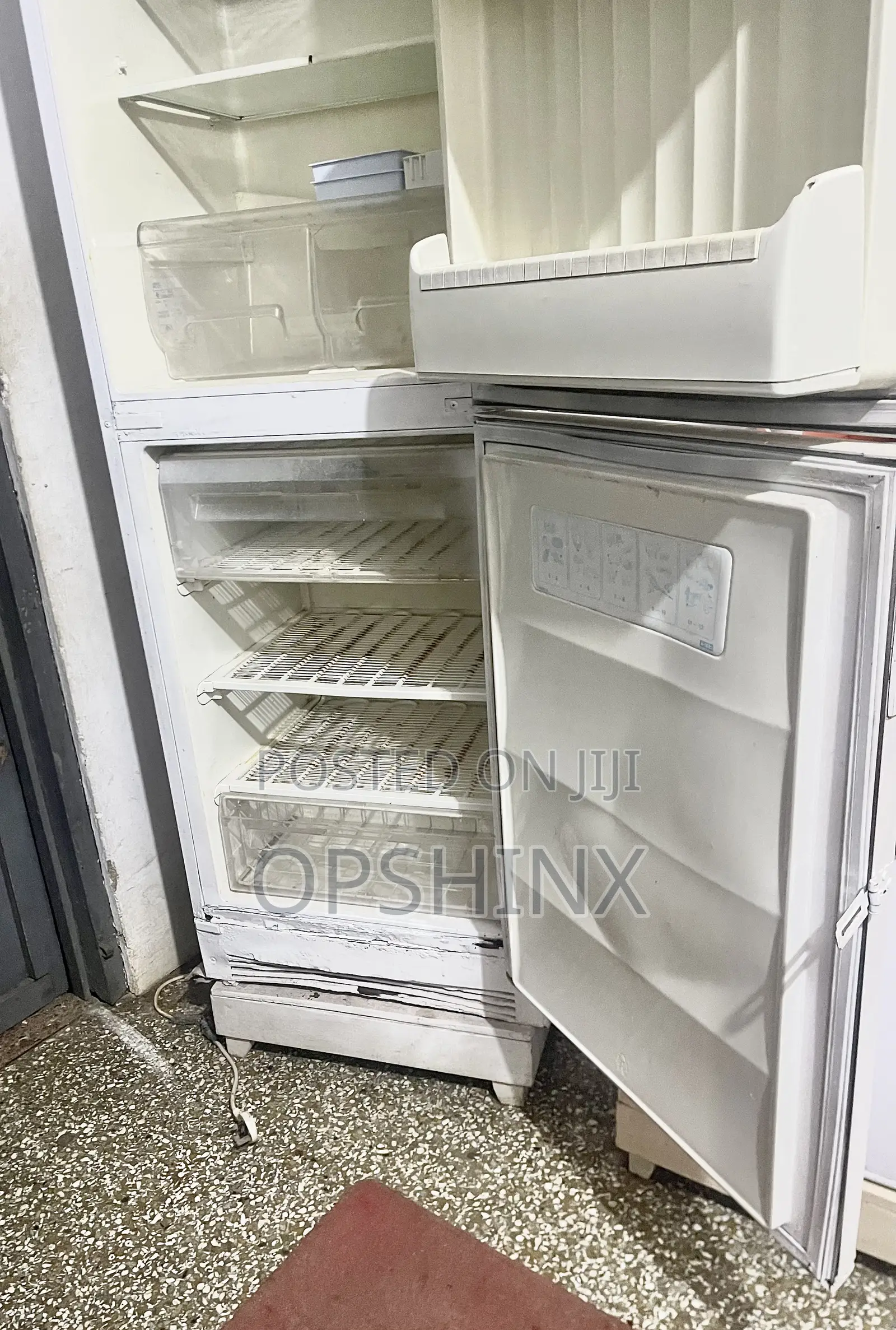 White Double-decker Refrigerator