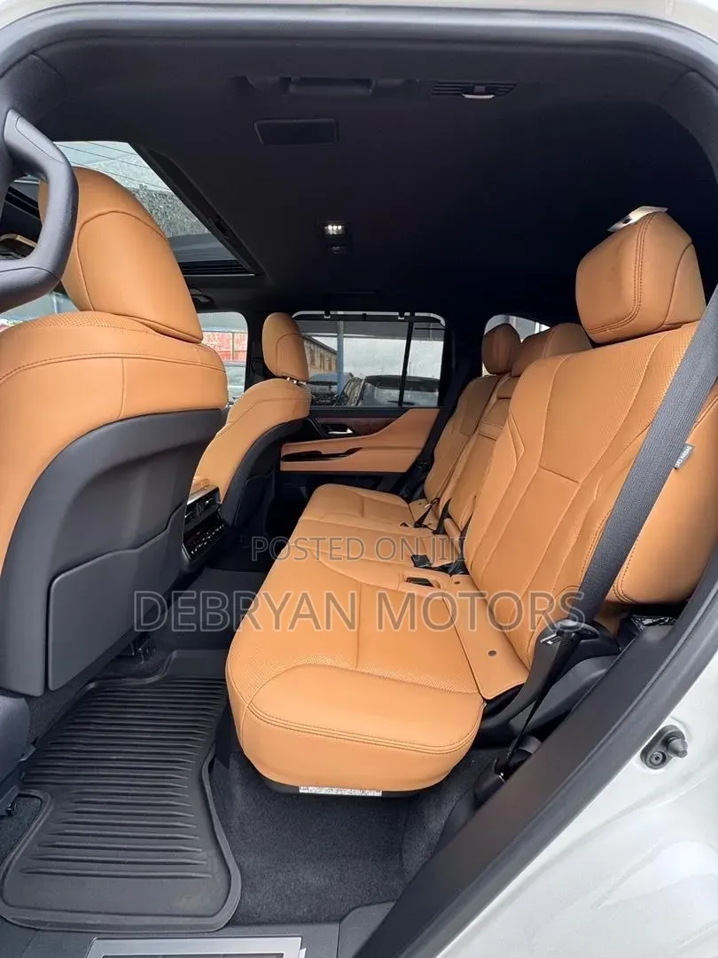 New Lexus LX 600 2024 White