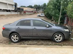 Toyota Corolla S Manual 2012 Gray