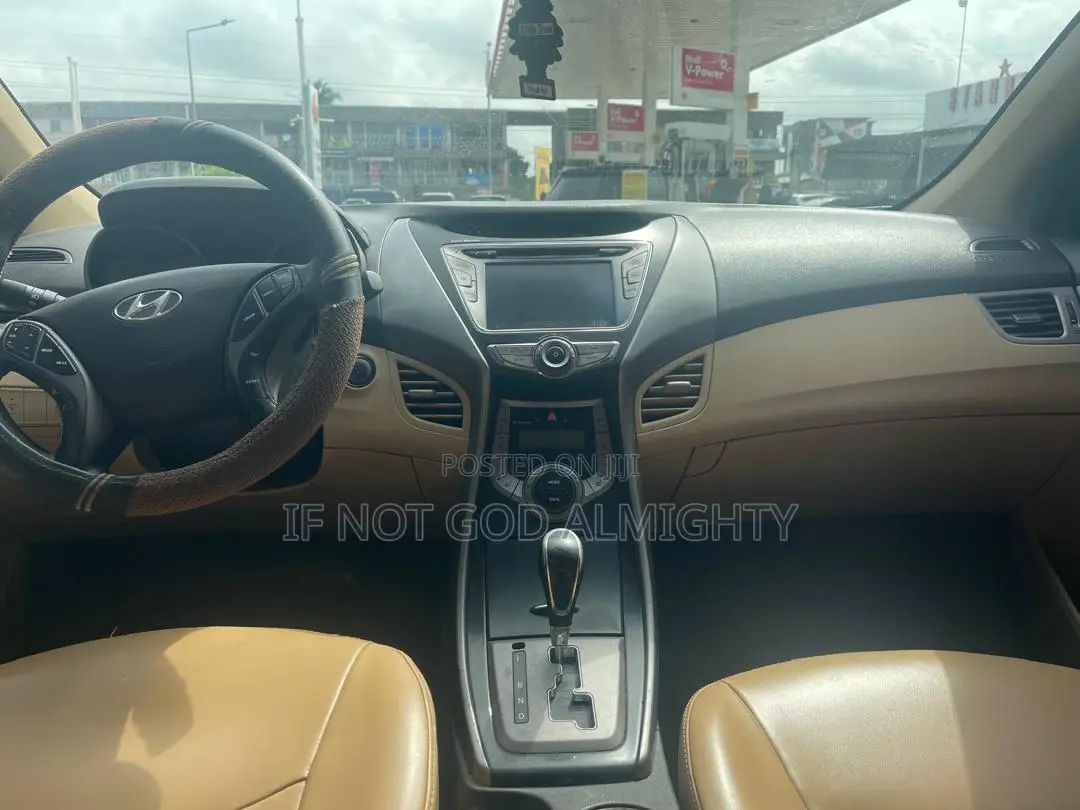 Hyundai Elantra 2013 Black