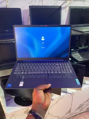 New Laptop Lenovo Ideapad 3 8GB Intel Core i5 SSD 512GB