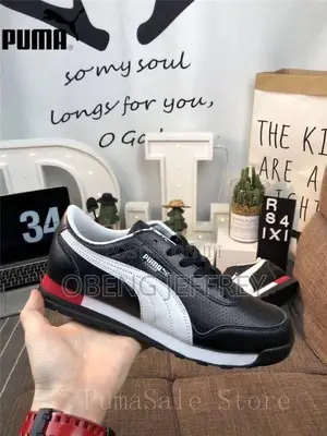 Original Puma Jogger Black/White