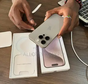 Apple iPhone 15 Pro Max 256 GB Silver