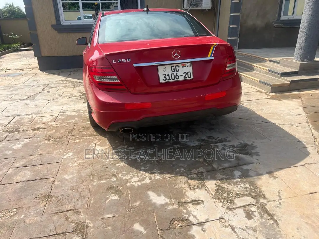 Mercedes-Benz C250 2013 Burgundy