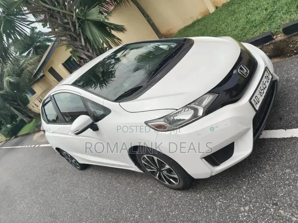 Honda Fit 2016 White
