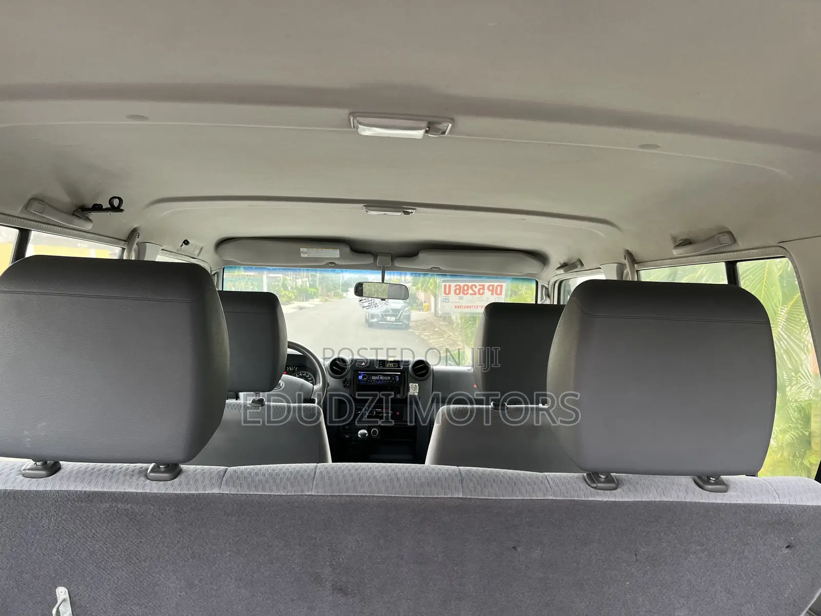 Toyota Land Cruiser 4.0 V6 EXR 2017 White