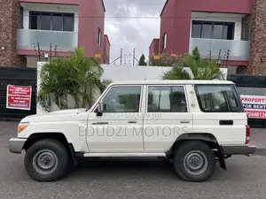 Toyota Land Cruiser 4.0 V6 EXR 2017 White