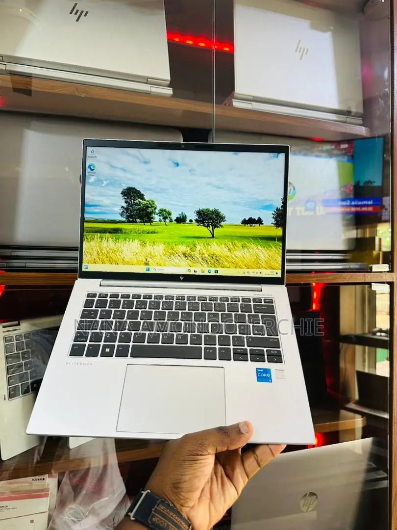 Laptop HP EliteBook 840 G9 16GB Intel Core i5 SSD 256GB