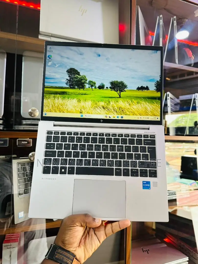 Laptop HP EliteBook 840 G9 16GB Intel Core i5 SSD 256GB