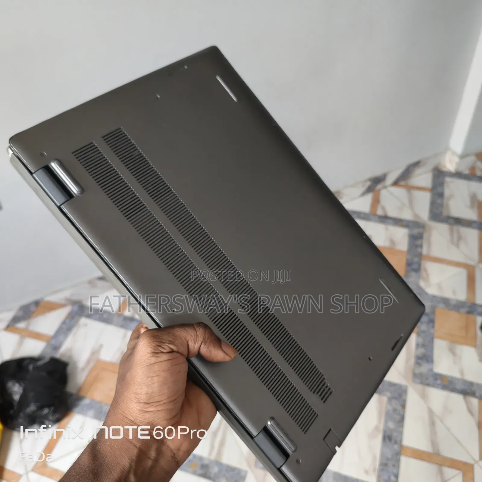 Laptop Dell Vostro 16 5620 8GB Intel Core i5 SSD 256GB