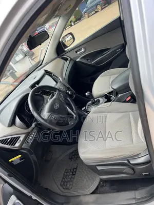 Hyundai Santa Fe 2017 Silver
