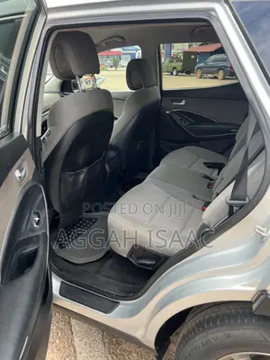 Hyundai Santa Fe 2017 Silver