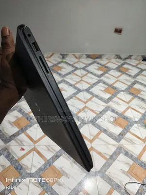 Laptop Dell Inspiron 15 3511 8GB Intel Core i3 SSD 256GB