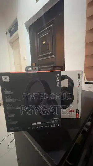 JBL Headset Tune770nc