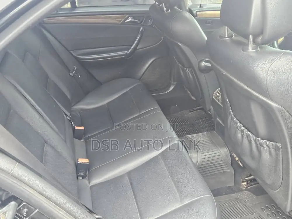 Mercedes-Benz C230 2007 Black